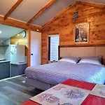 Cabana Los Faisanes, Coyhaique